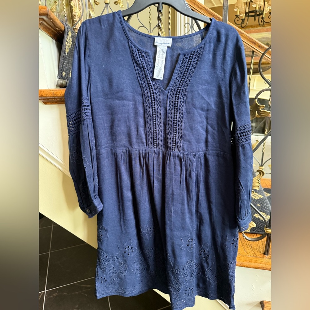 Tommy Bahama Navy Eyelet lined dress. Size S EUC.Really Cute.Perfect for Summer